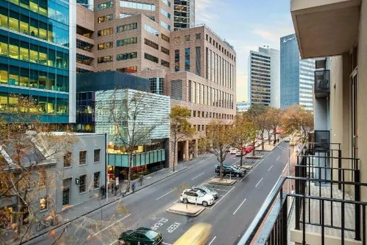 Фото Comfort Hotel Melbourne Central