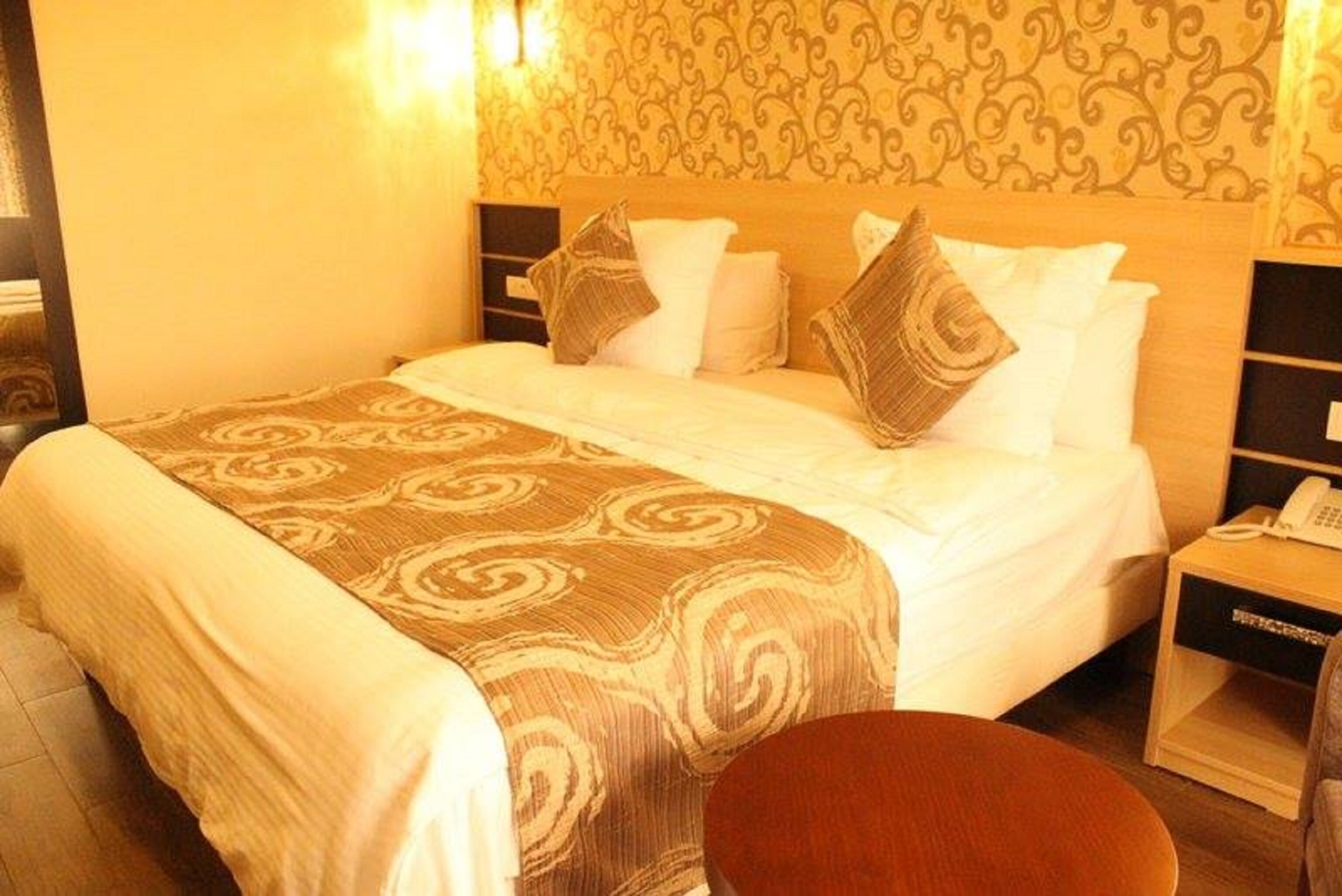 Фото Hôtel Saray