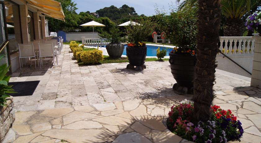 Фото Hotel Bonsol