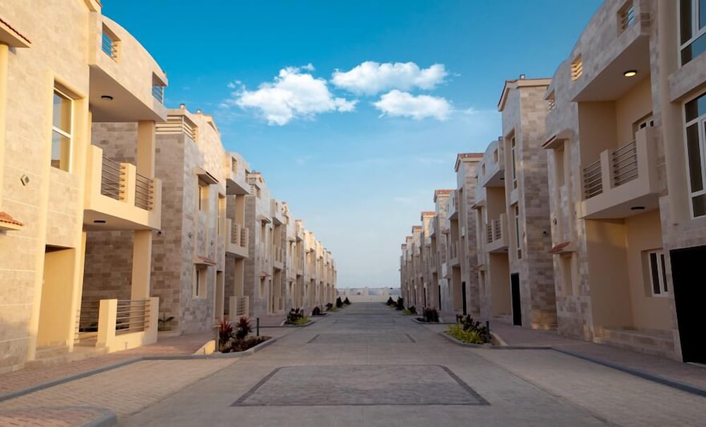 Фото Belad Bont Hotel