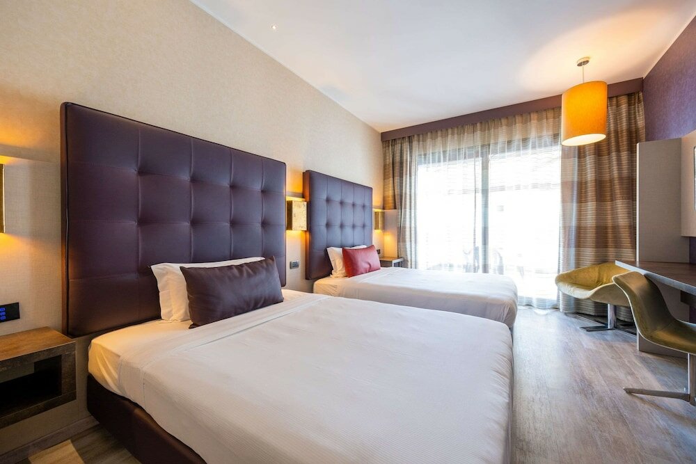 Фото Rome Airport Hotel Fiumicino