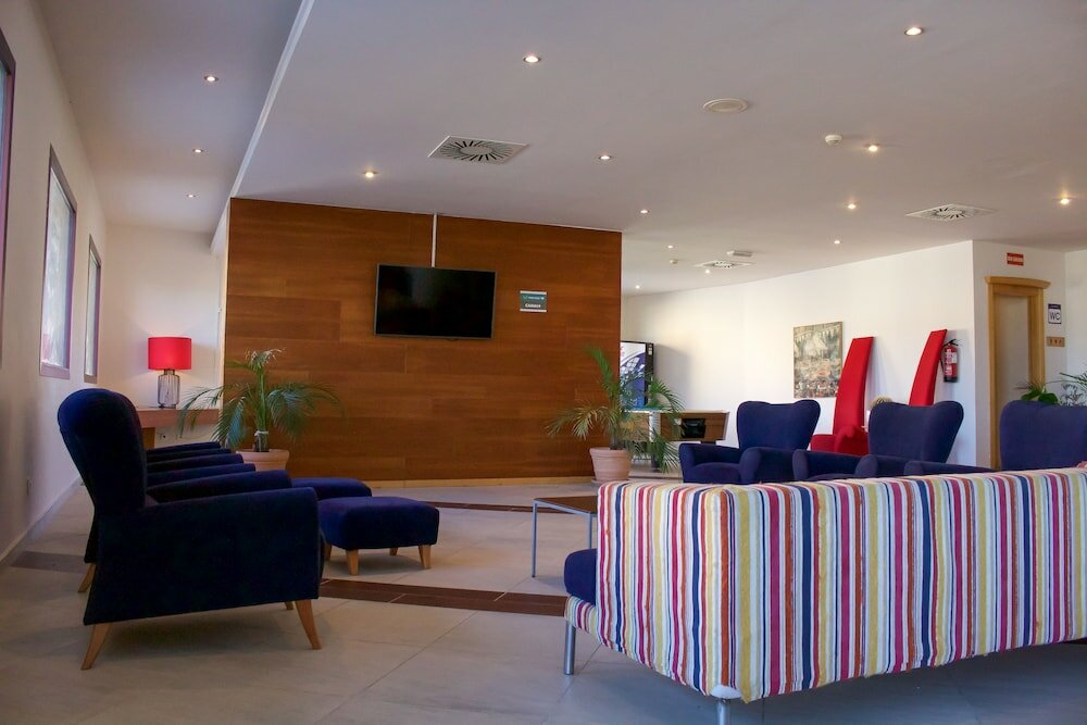 Фото Ohtels Campo De Gibraltar