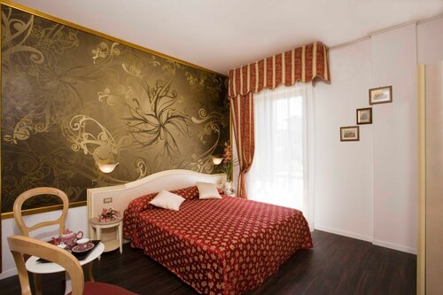 Внешний вид отеля Apollo в Римини, фото 2