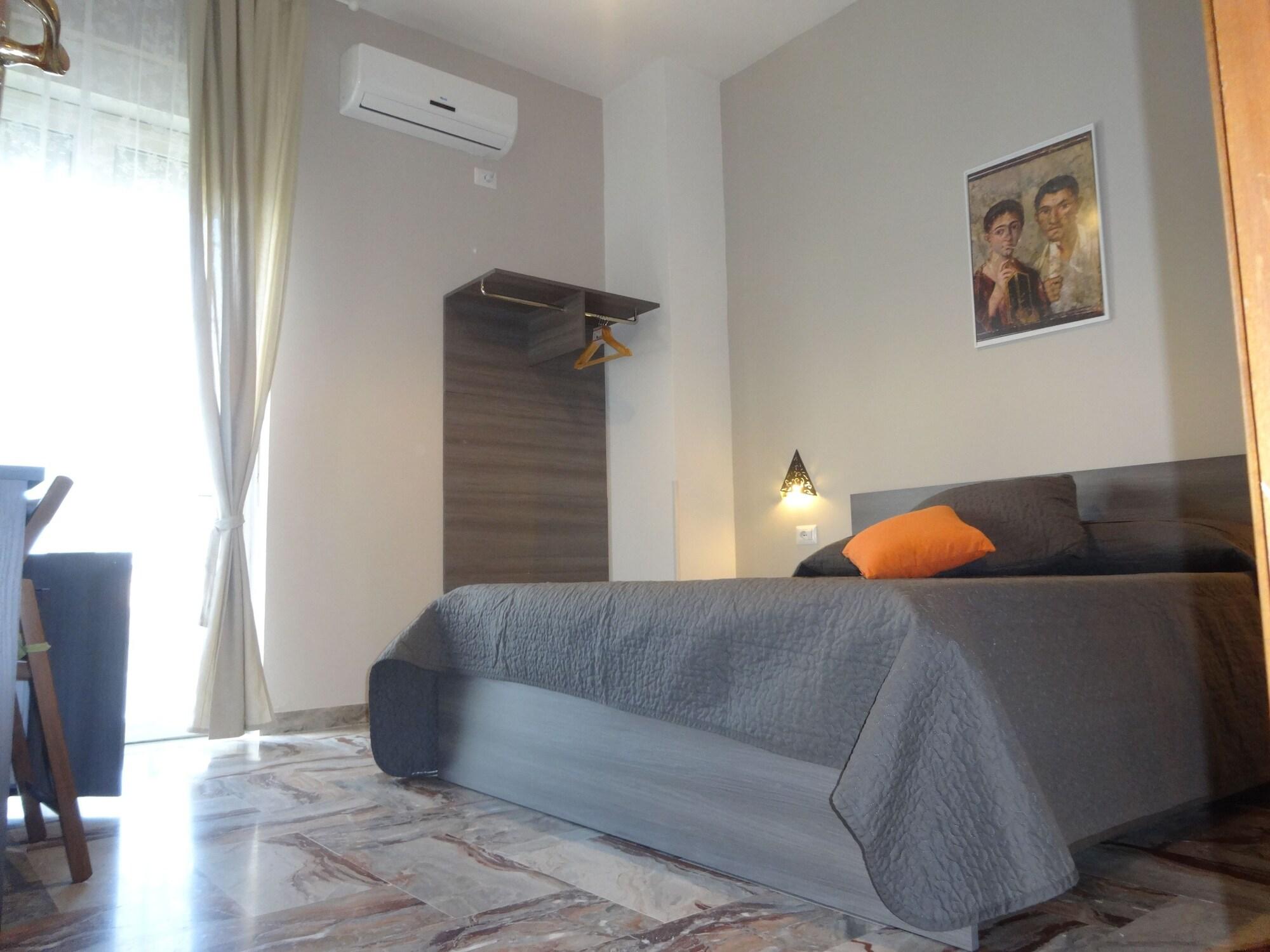 Фото Amphitheatrum Gate