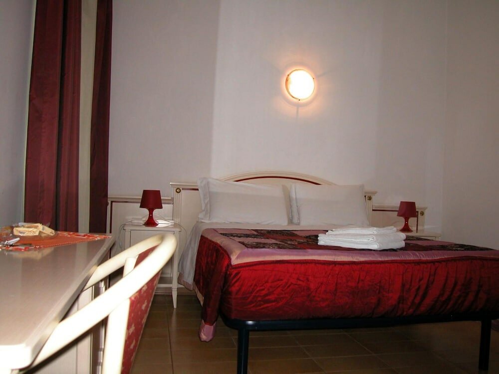 Фото B&t Rooms Trani