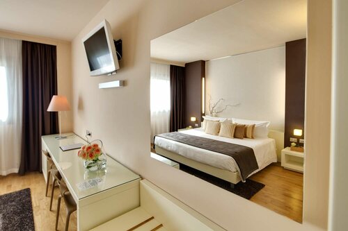 Внешний вид отеля Best Western Plus Leone di Messapia Hotel & Conference в Лечче, фото 2