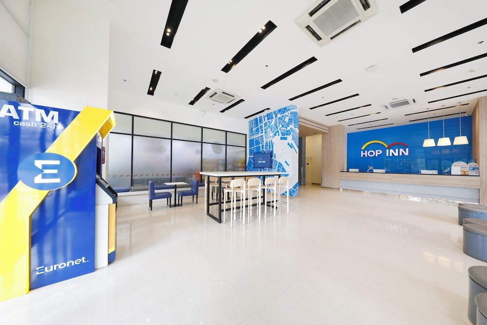 Фото Hop Inn Hotel Aseana City Manila