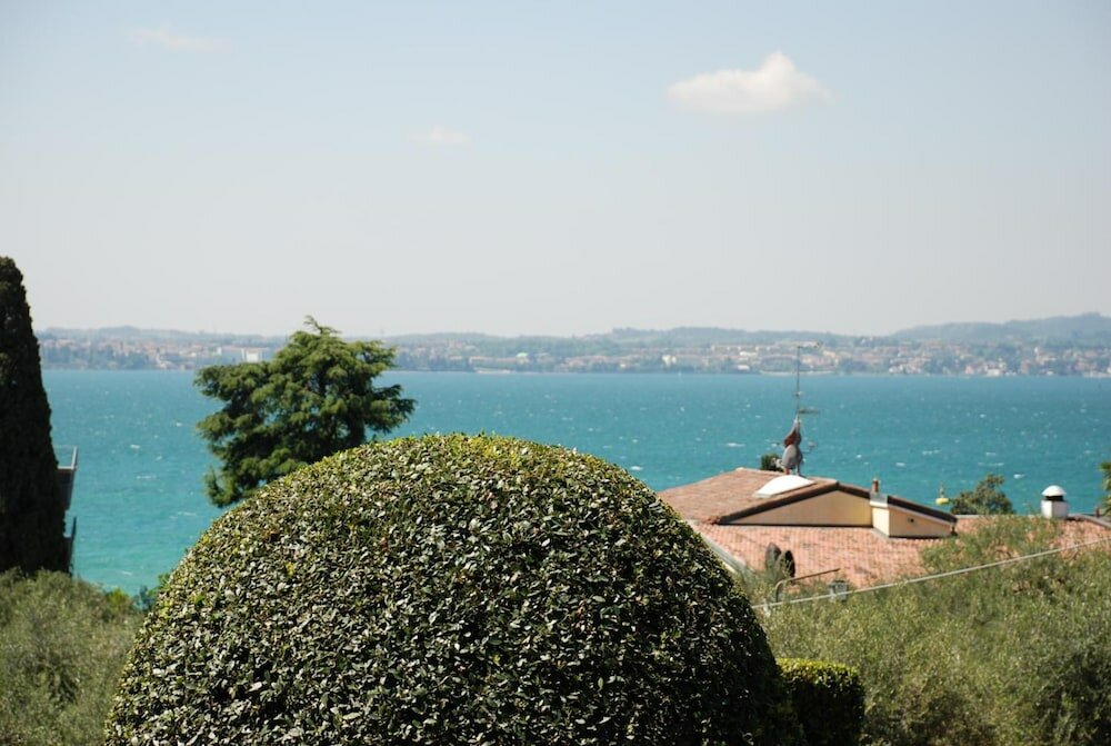 Фото Hotel Désirée