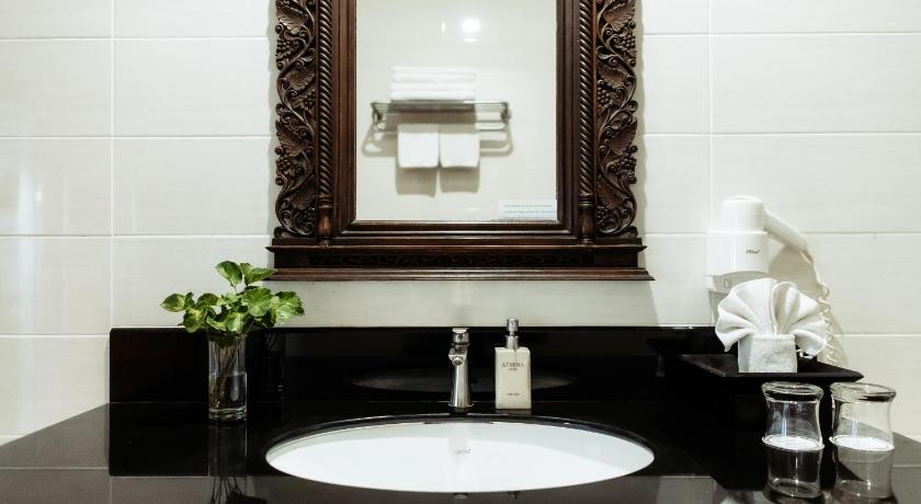 Фото Athena Hotel