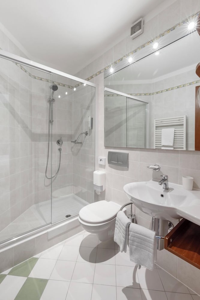 Фото Hotel Delfino Lugano