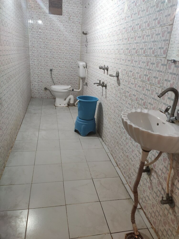 Фото Hare Rama Guest House