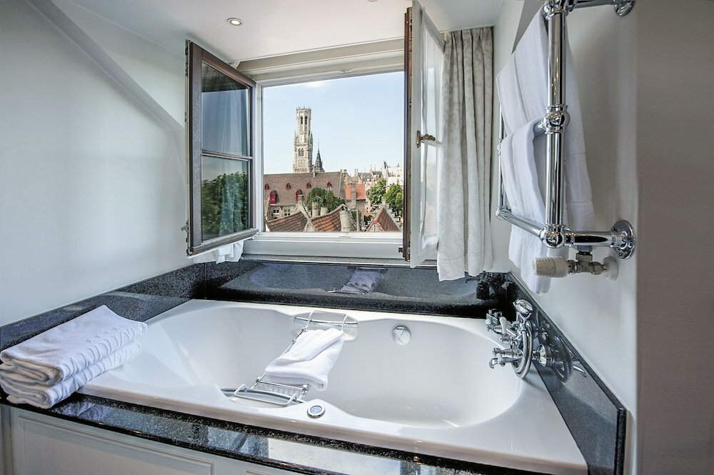 Фото The Pand Hotel