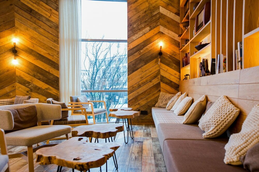 Фото Urban Lodge Hotel