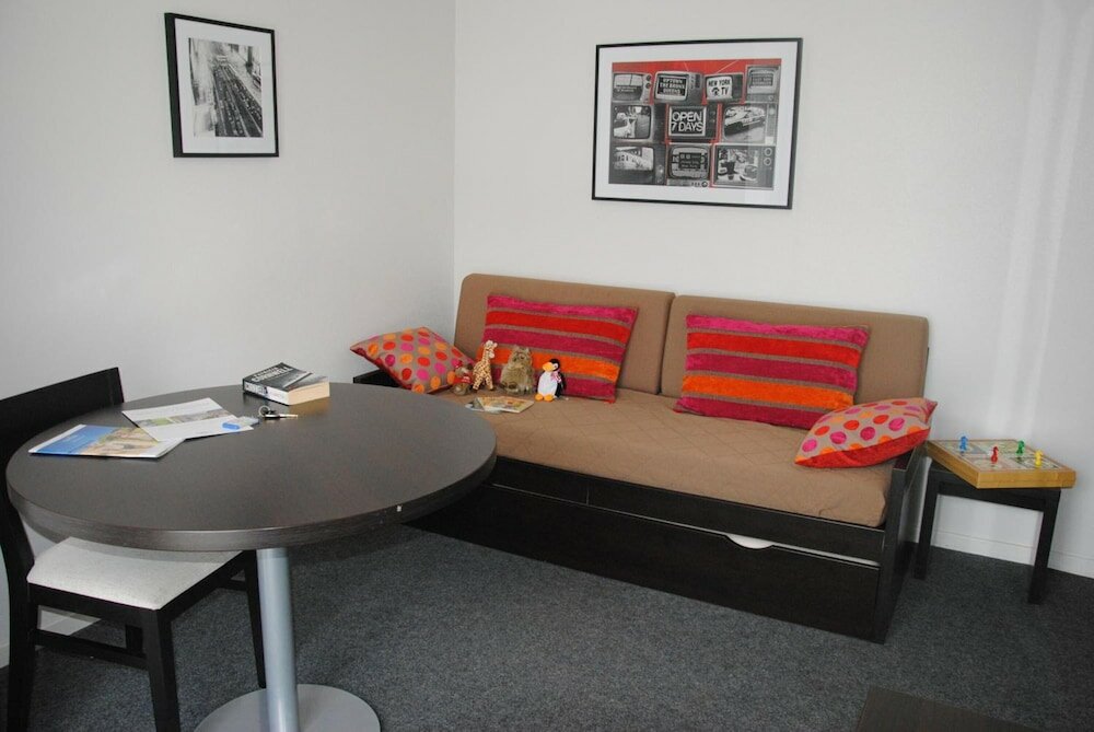 Фото Nemea Nancy Appart'hotel