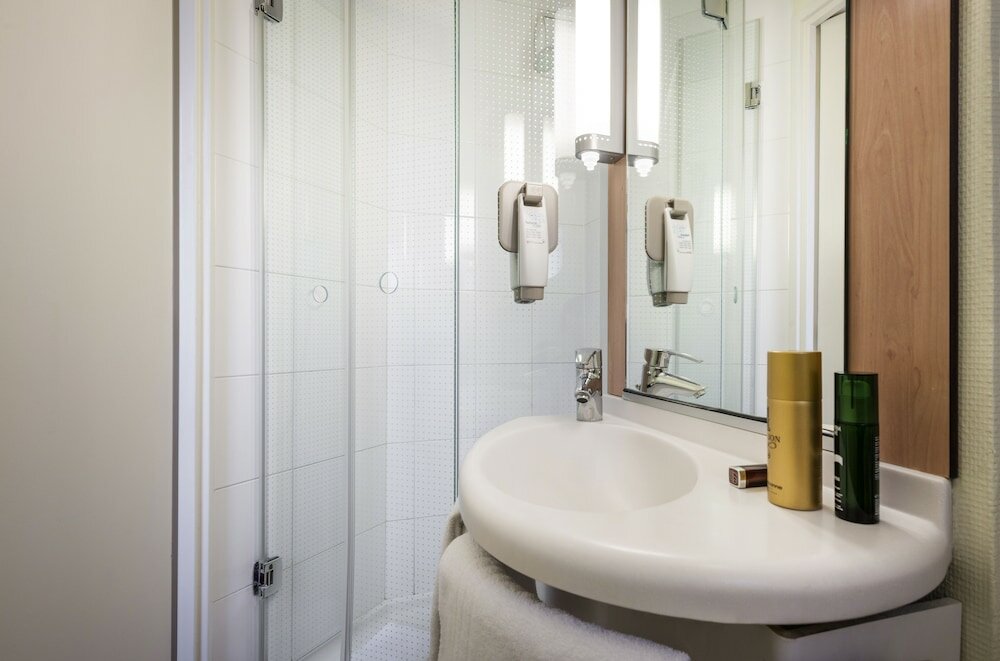 Фото B&B Hotel Reims Centre Erlon