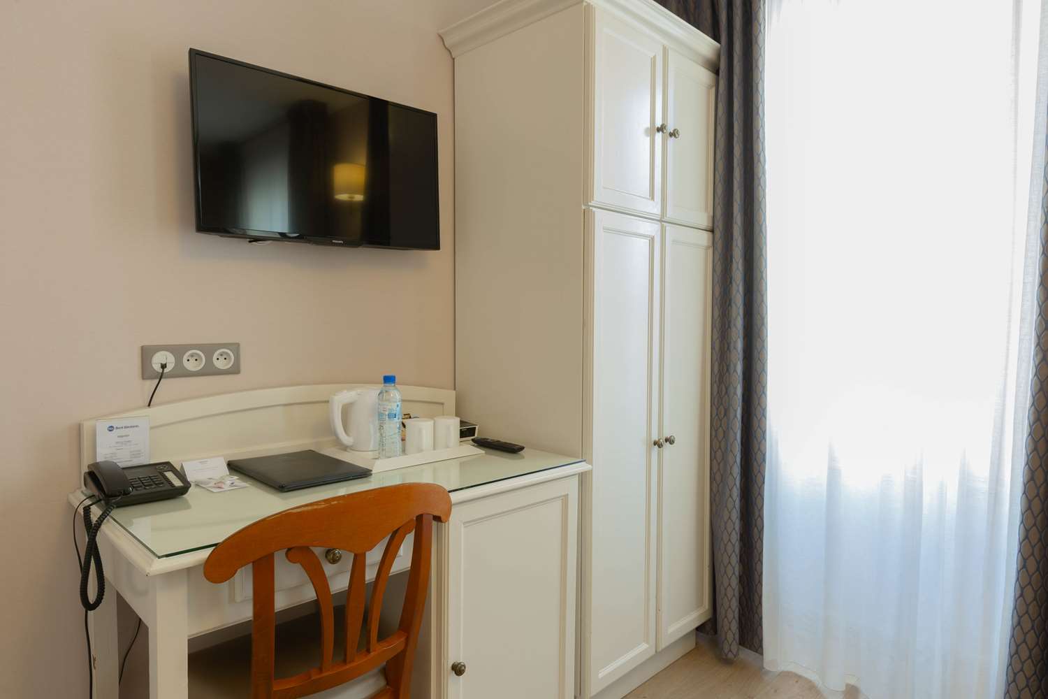 Фото Best Western Au Trocadéro