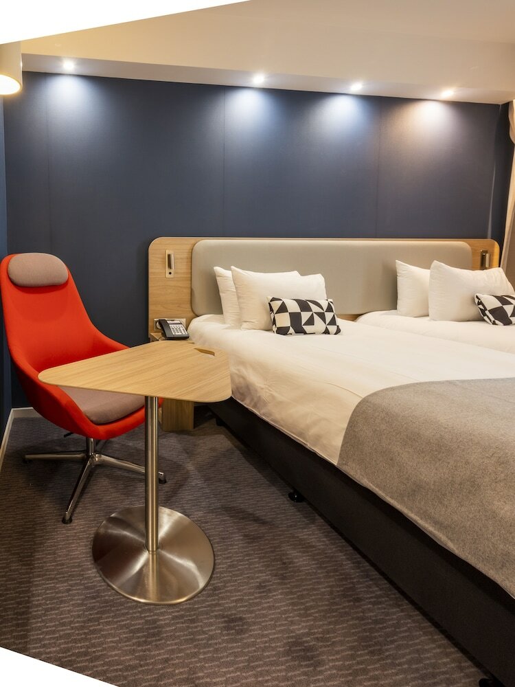 Фото Holiday Inn Express Nice - Grand Arenas, an Ihg Hotel