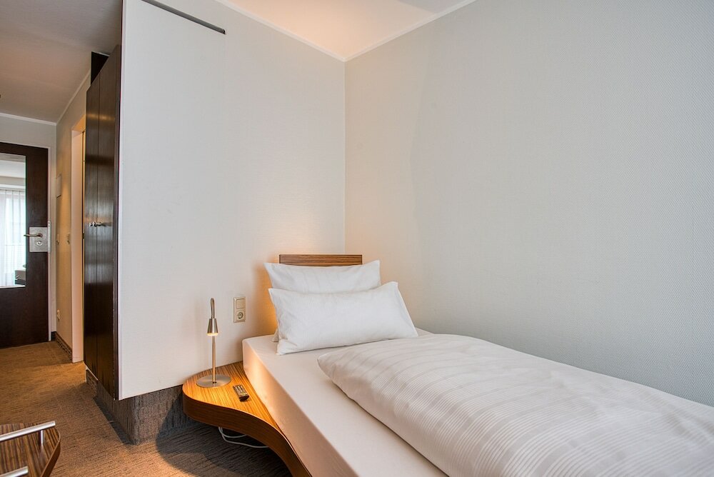 Фото Kommerzhotel Köln