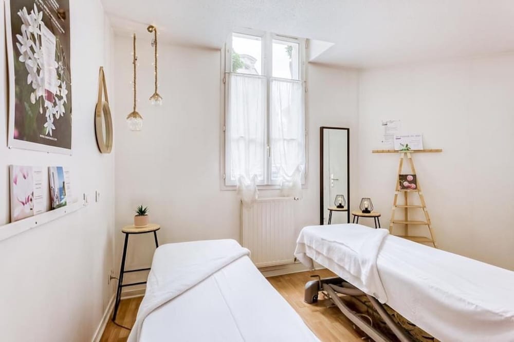 Фото Hotel Kyriad Vichy