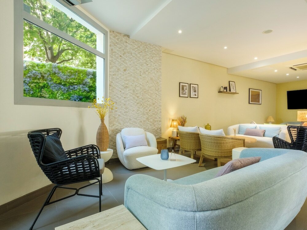 Фото B&b Hotel Antibes Juan-les-Pins