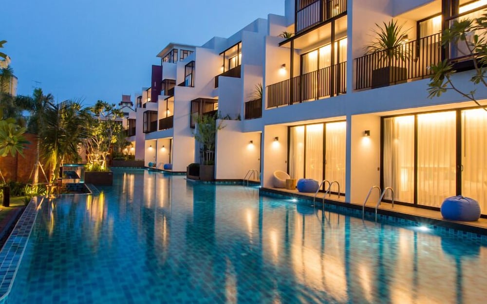 Фото Asira Boutique HuaHin Hotel
