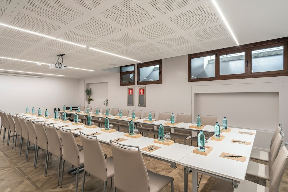 Фото Vincci Palace Hotel