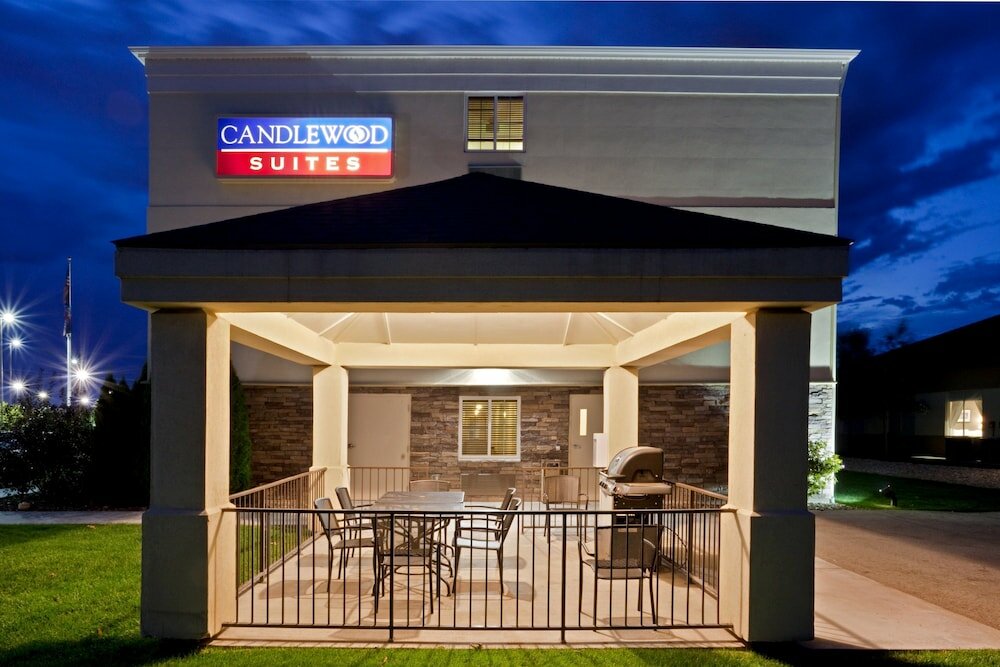 Фото Candlewood Suites Boise Towne Square