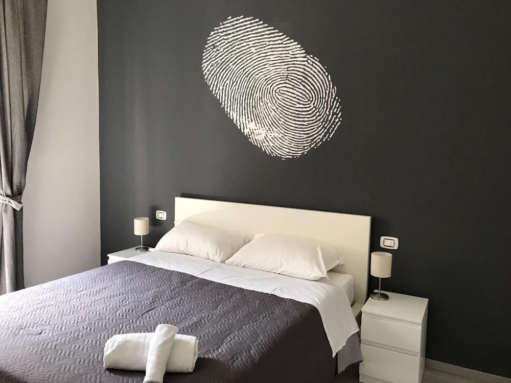 Фото Sensation House