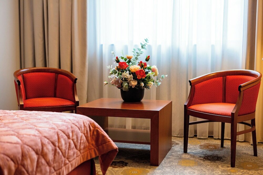 Фото Kings Park Hotel