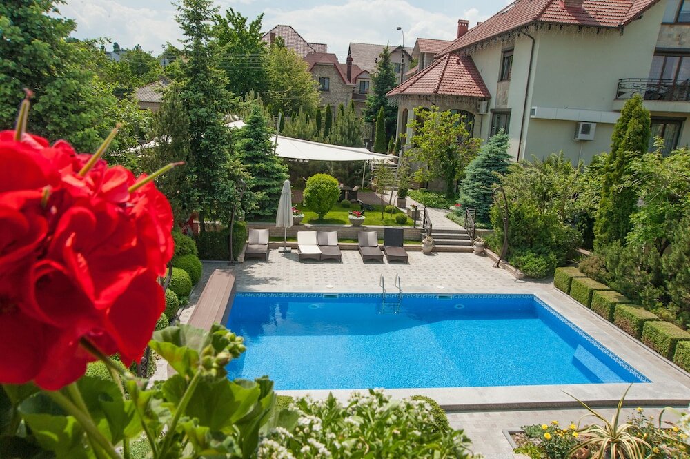 Фото Diplomat Hotel