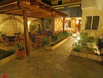 Фото Hotel Flisvos