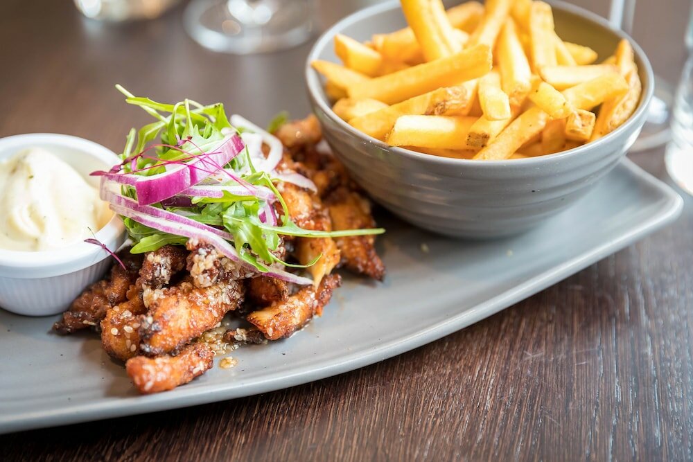 Фото Clayton Hotel Belfast