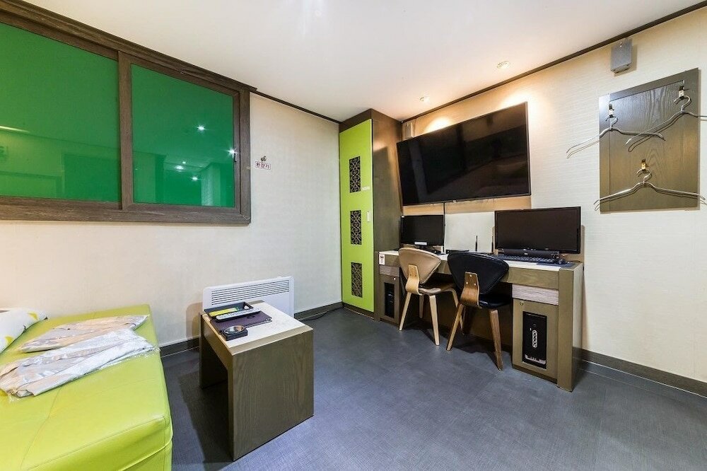 Фото Major Hotel