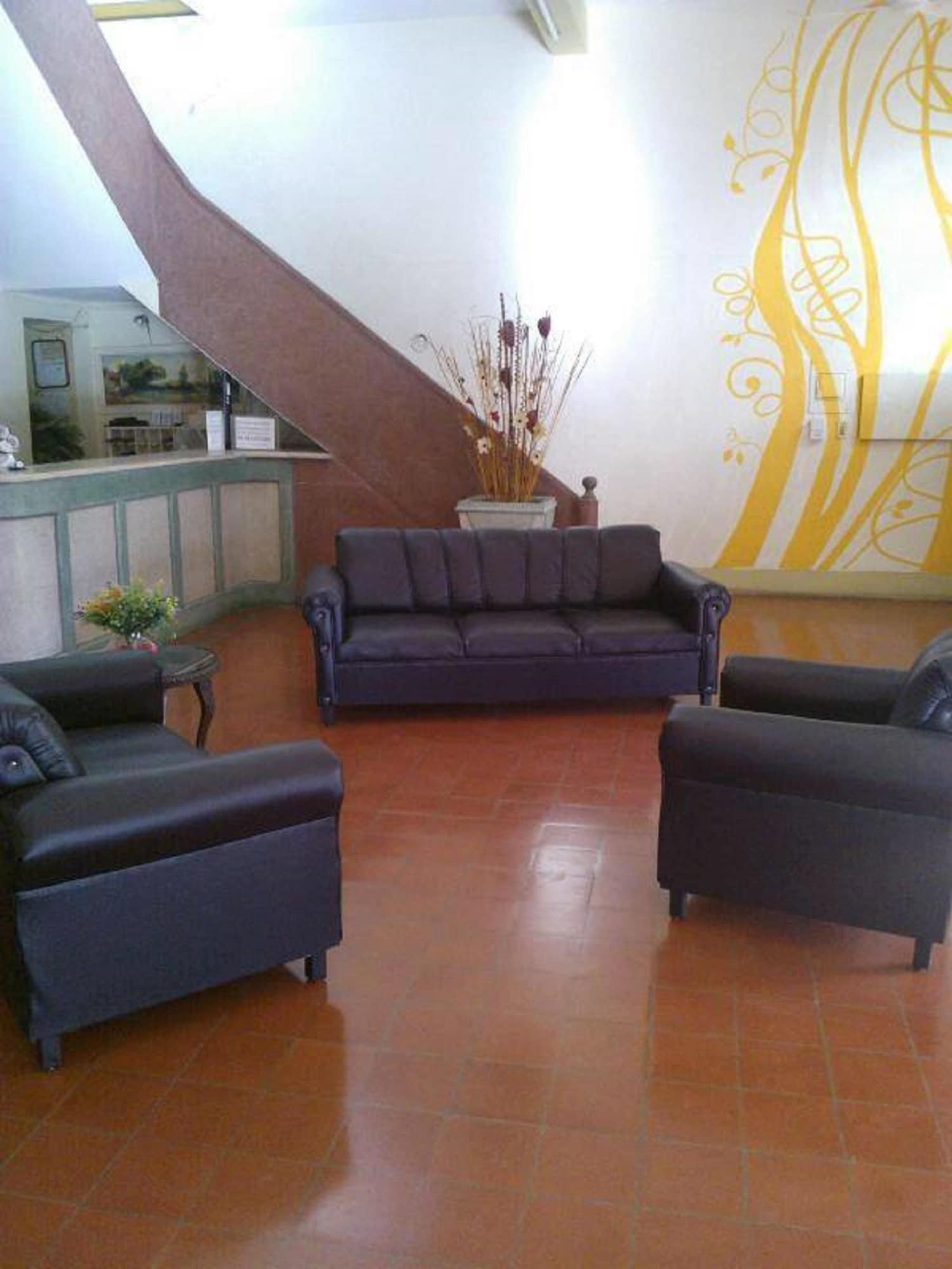 Фото Hotel Morales Inn