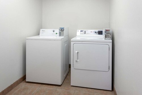 Гостиница Super 8 by Wyndham Amarillo Central Tx в Амарилло