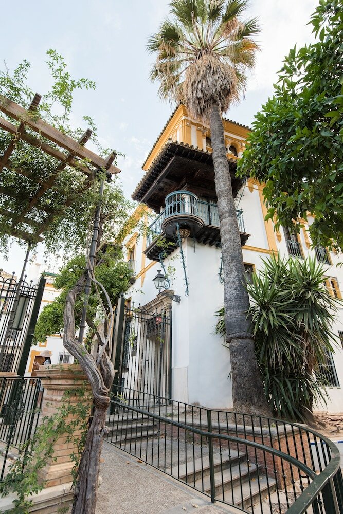 Фото Suites Murillo Plaza Sta Cruz