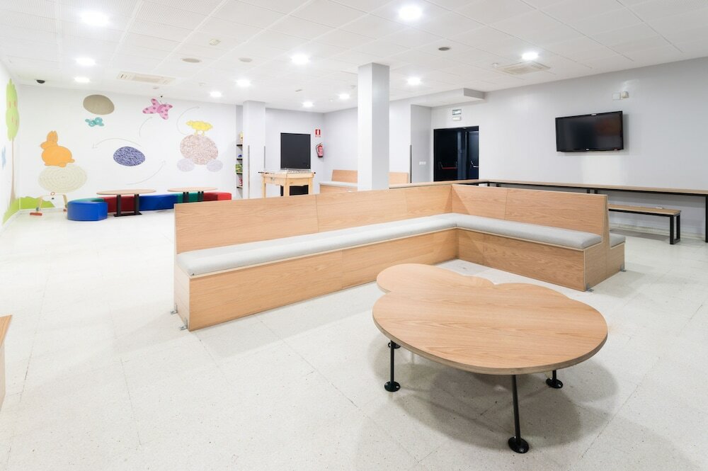 Фото Hostal Welcome