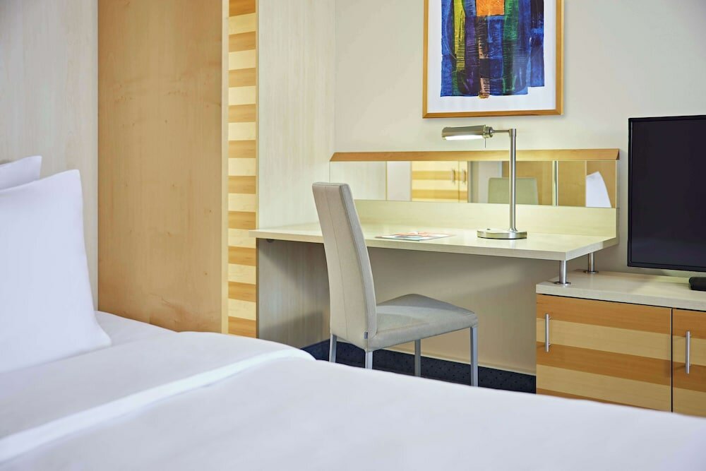 Фото Lindner Hotel Dom Residence