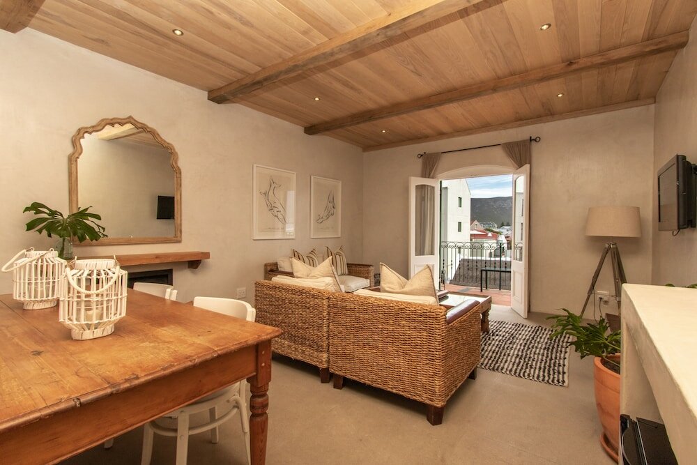 Фото Auberge Burgundy Guest House