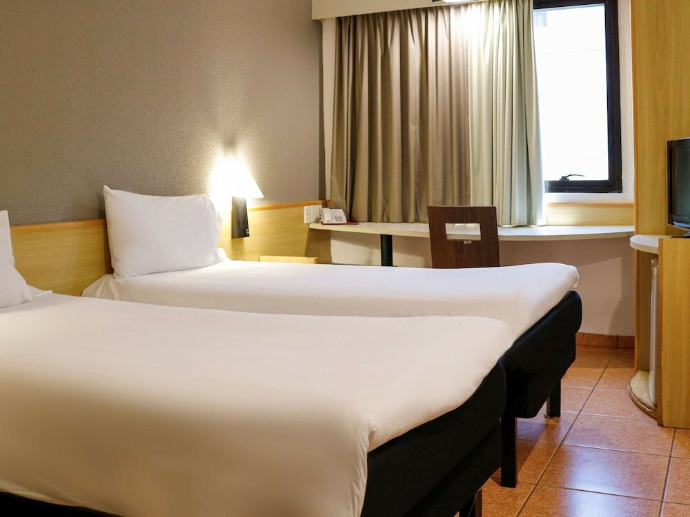 Фото ibis Santos Gonzaga Praia