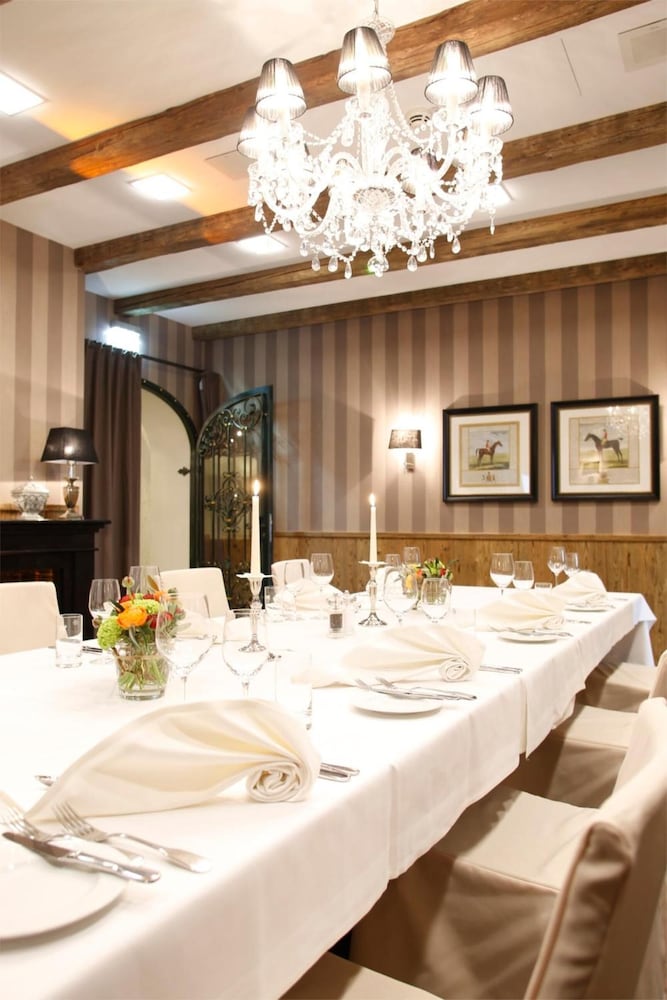 Фото Parkhotel Wittekindshof Dortmund