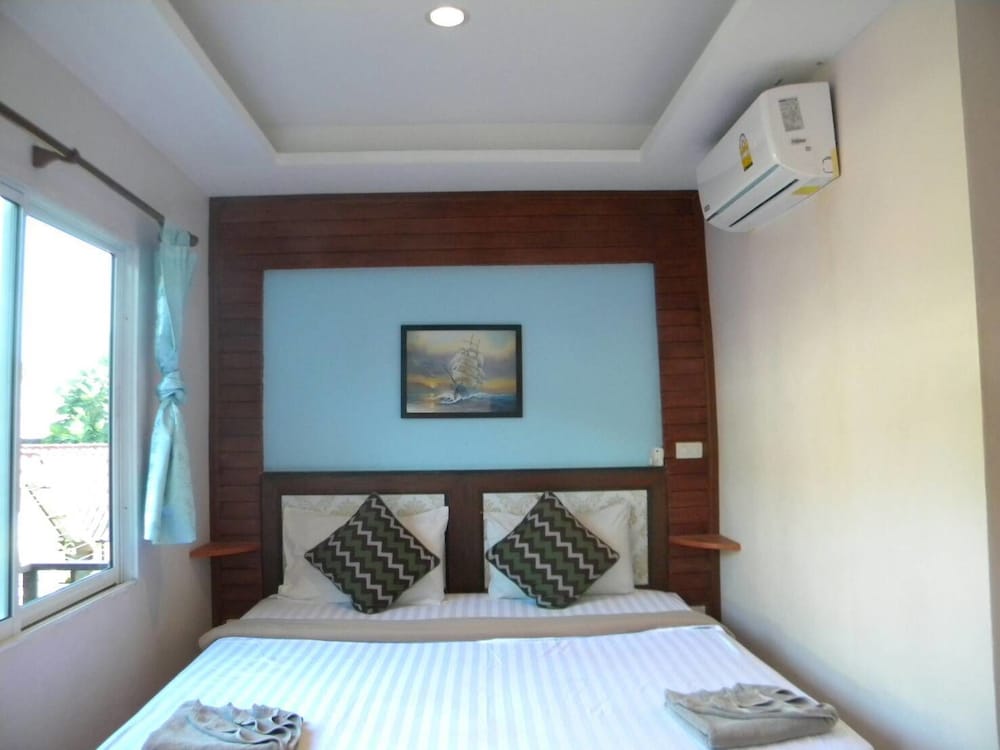 Фото Sabai House