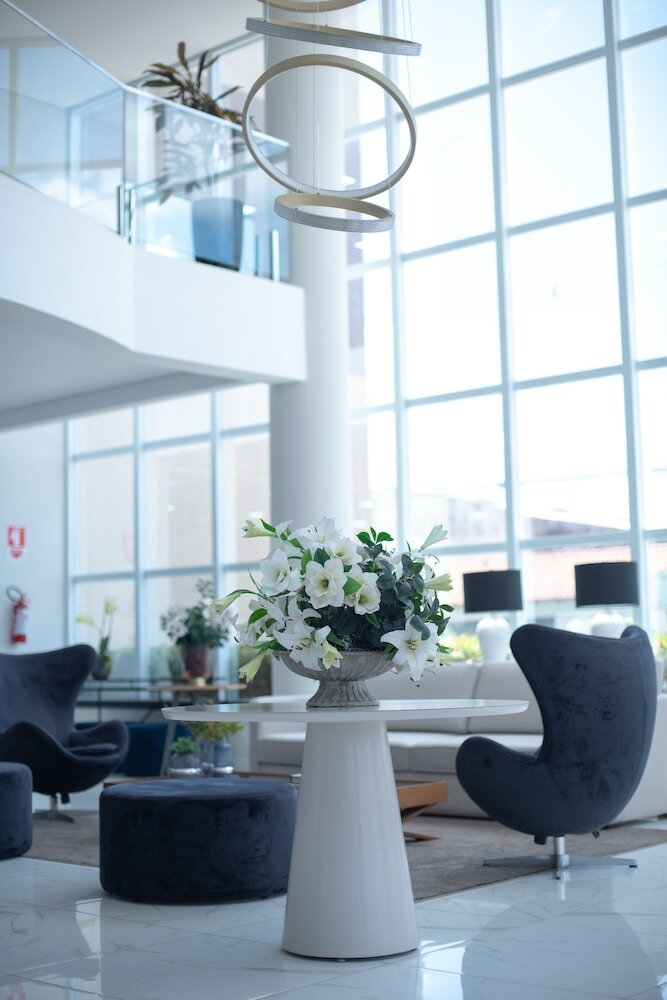 Фото Bristol Infinity Hotel