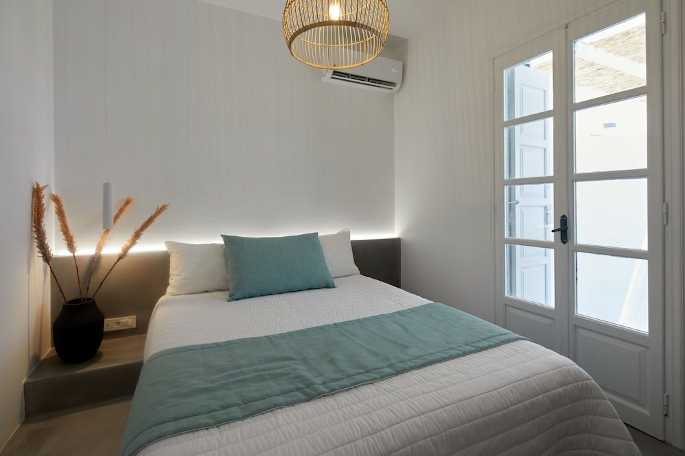 Фото Symmetry Suites