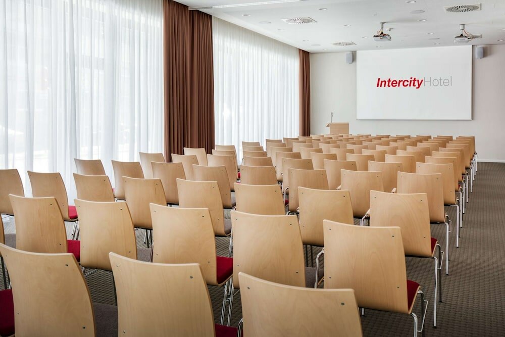 Фото IntercityHotel Graz