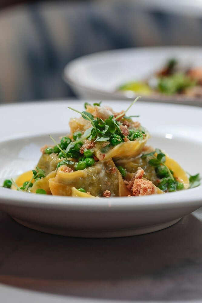 Фото Middle Eight