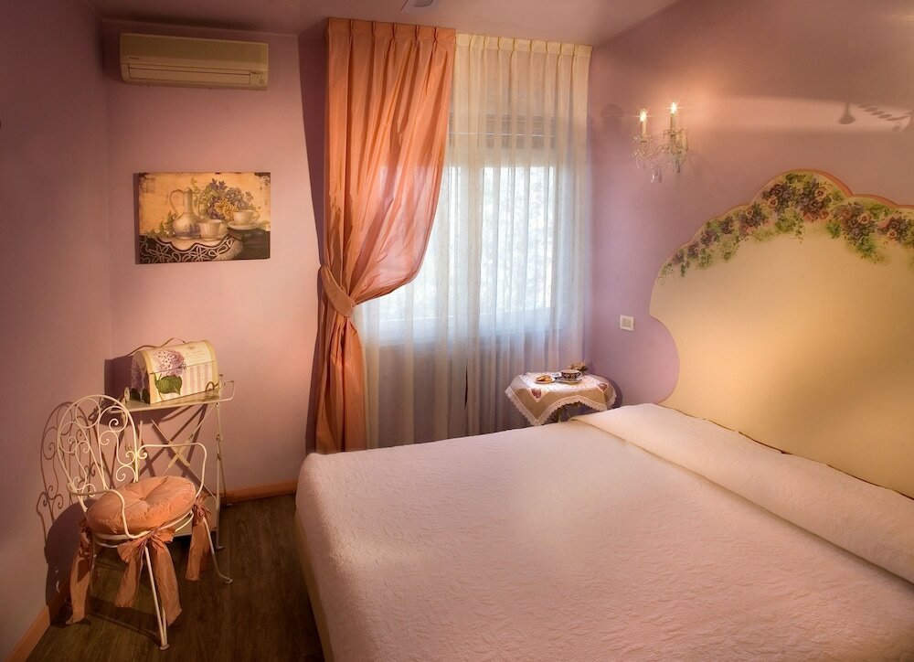 Фото Hotel Serenella