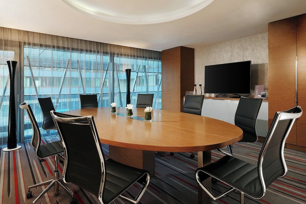 Фото Sheraton Zurich Hotel