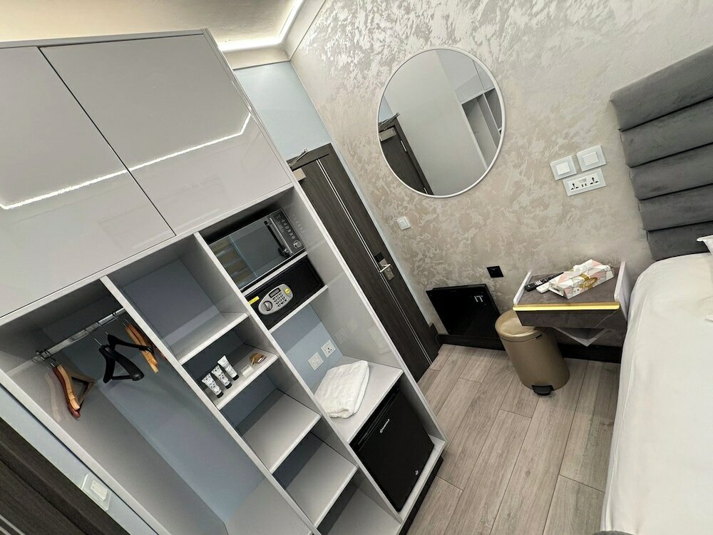 Фото Park Avenue Hotel