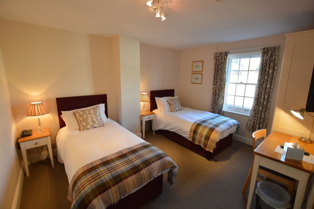 Фото Chantry Hotel